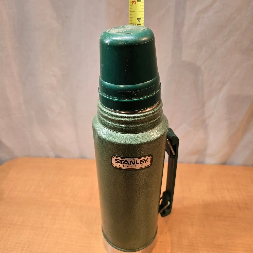 Stanley‎ Classic 32oz Thermos Hammertone Green Built for Life!  Works great! - Picture 10 of 10